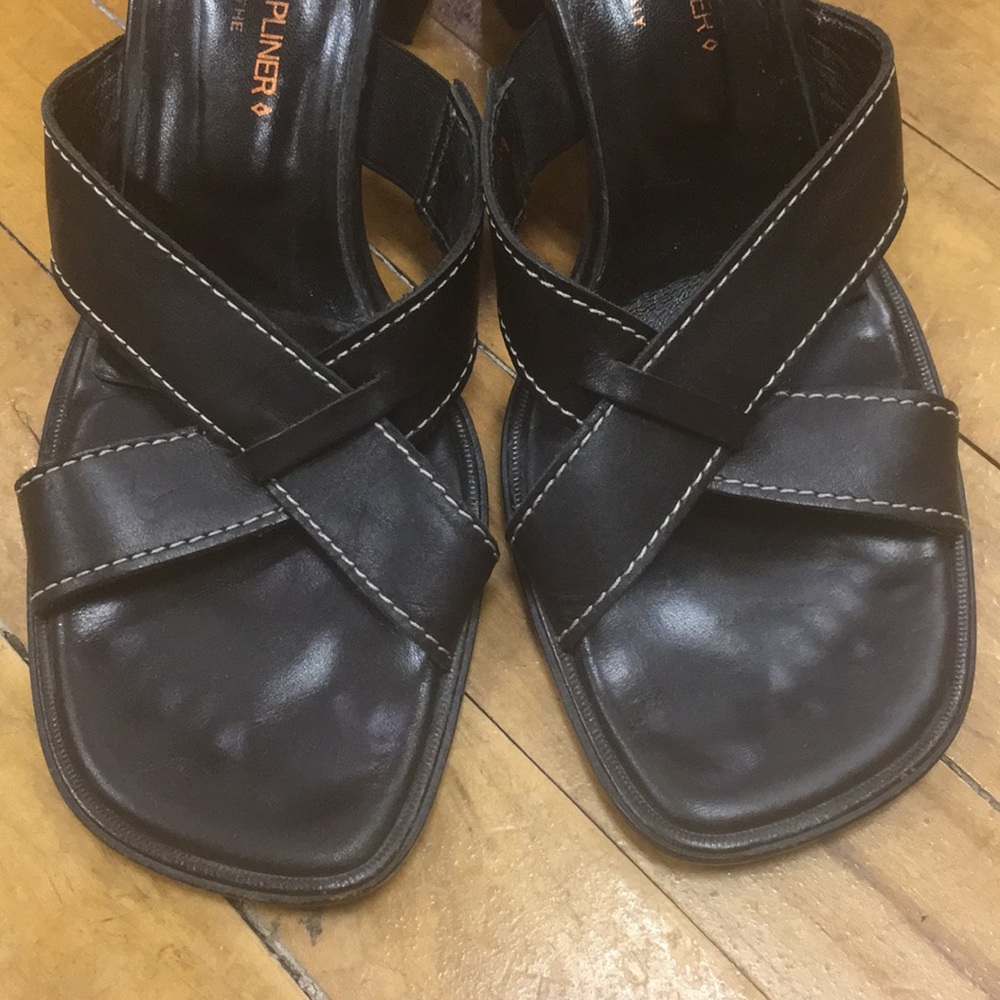 8.5 Black criss cross slide sandals Donald Pliner - Picture 6 of 6